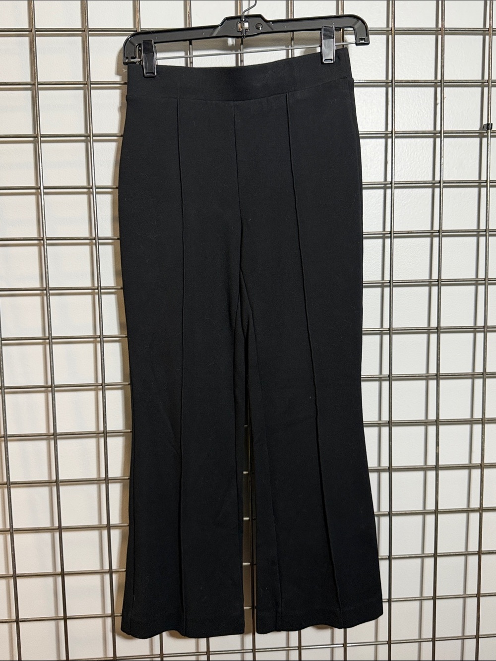 Philosophy Black Cropped Flare Knit Pants